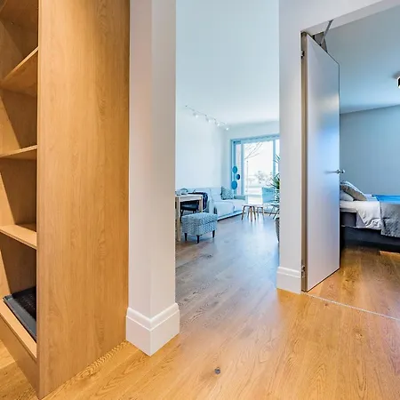 Szyprow Apartment *